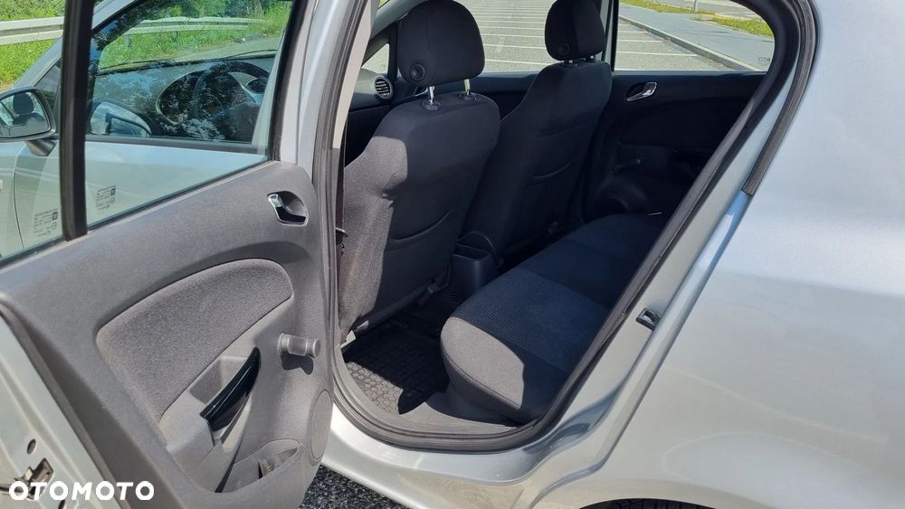 Opel Corsa 1.2 16V Edition / Active - 17