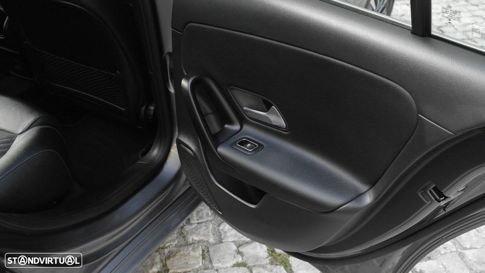 Mercedes-Benz A 180 d Progressive - 17