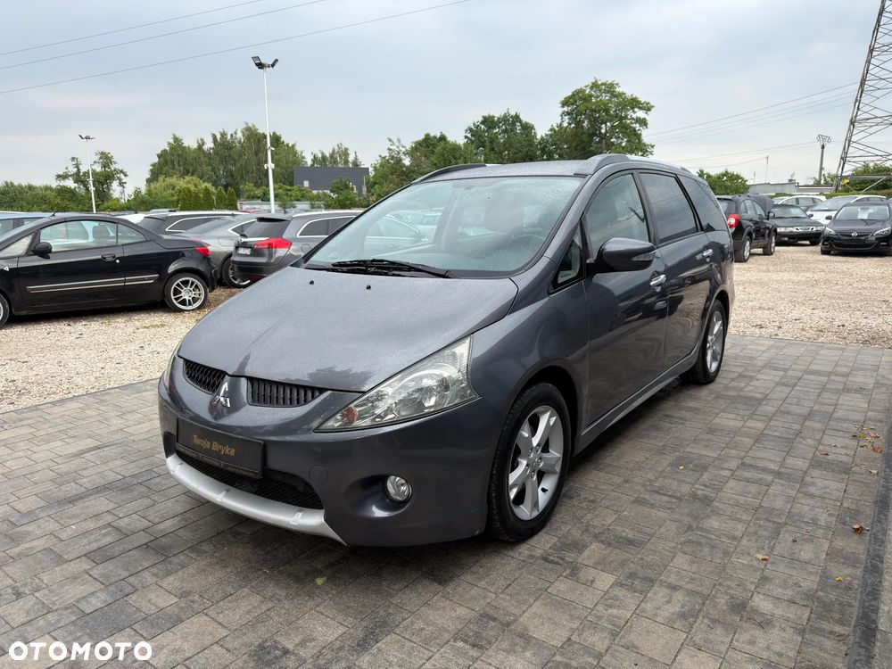 Mitsubishi Grandis 2.4 Motion - 12