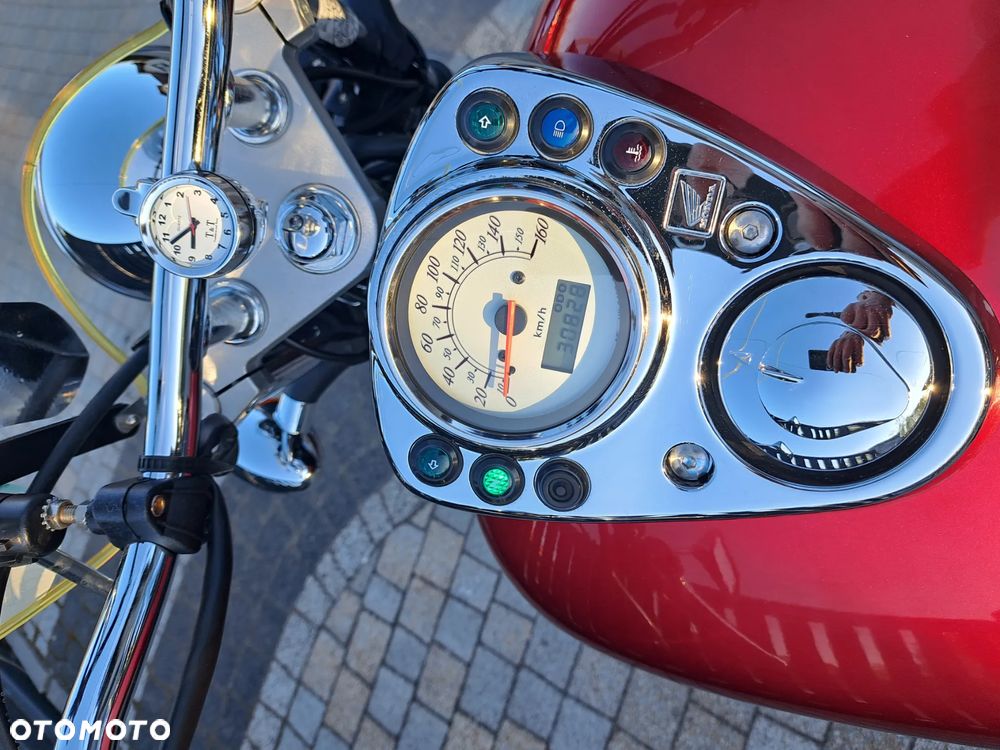 Honda Shadow - 4