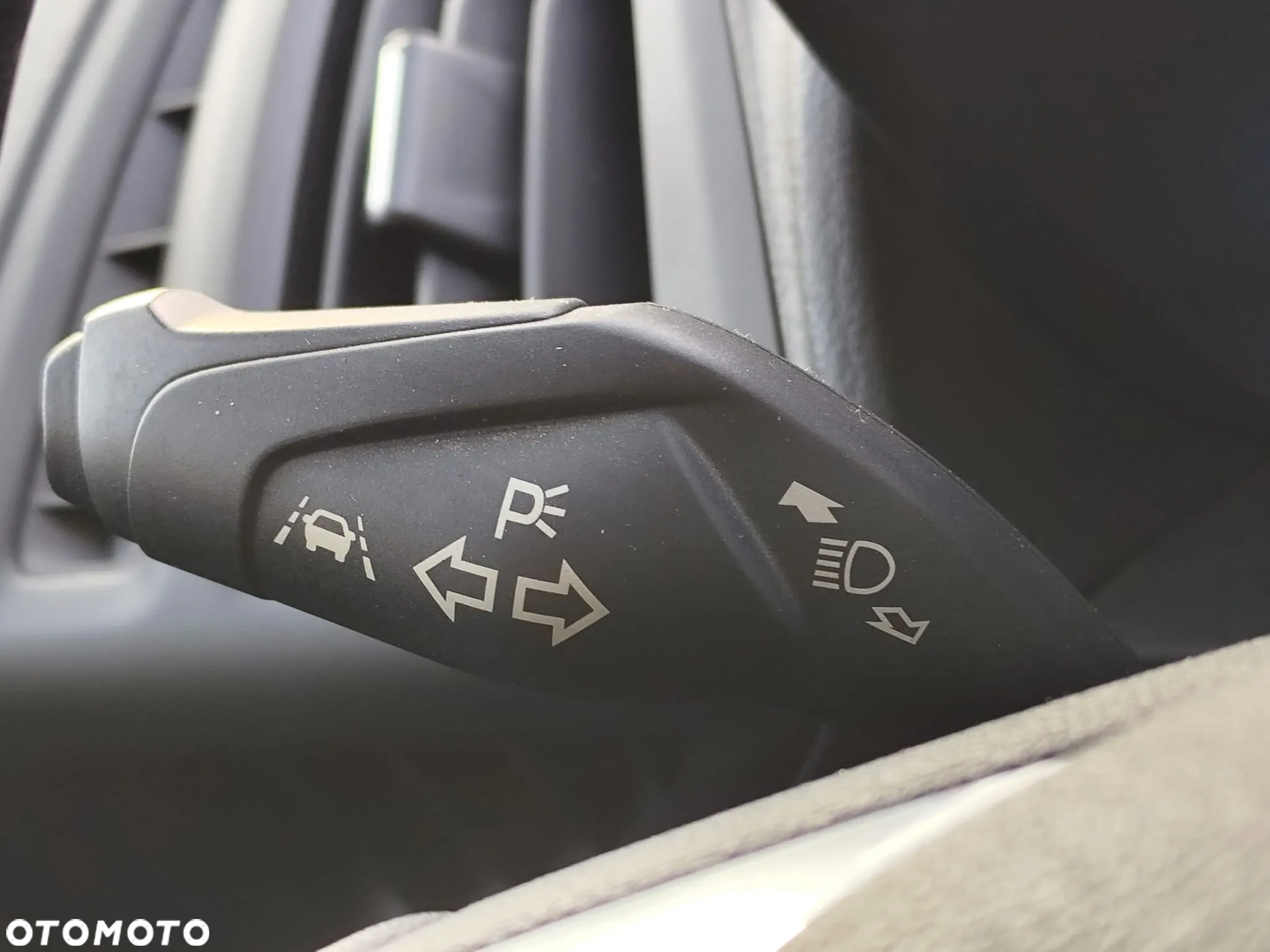 Ford Tourneo Connect 1.5 EcoBlue Start-Stop Active - 18