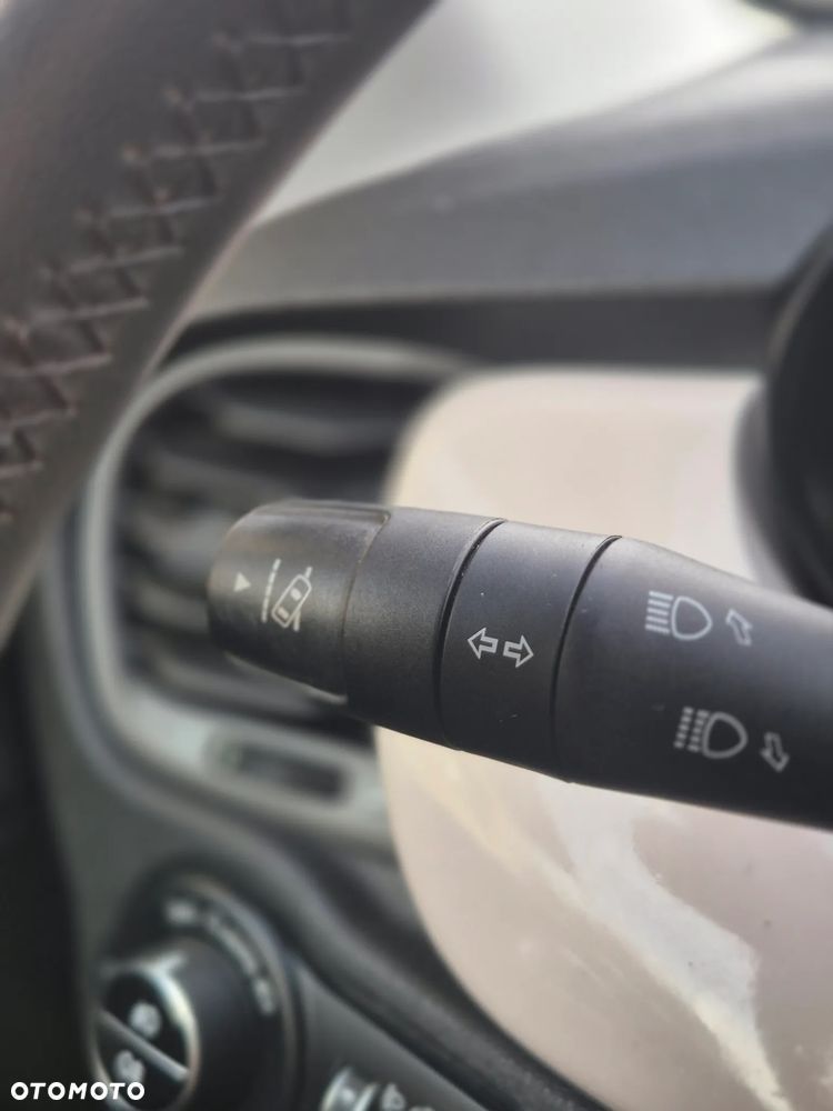 Fiat 500X 1.4 MultiAir Lounge - 21