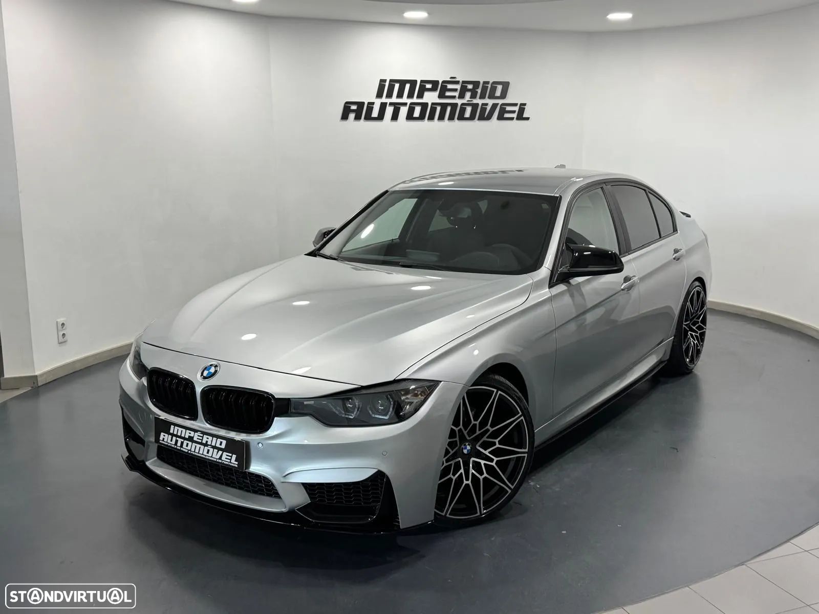 BMW 328 i Auto Pack M - 1