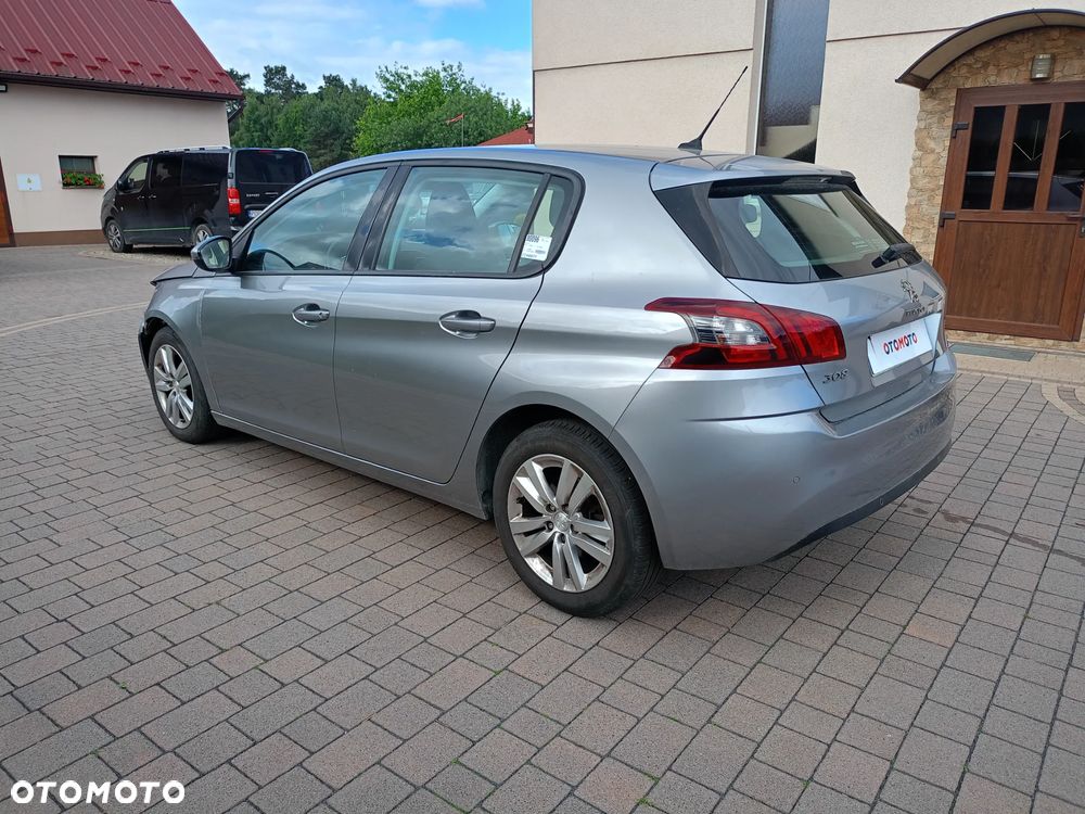 Peugeot 308 BlueHDi 130 EAT6 Stop & Start Allure - 4