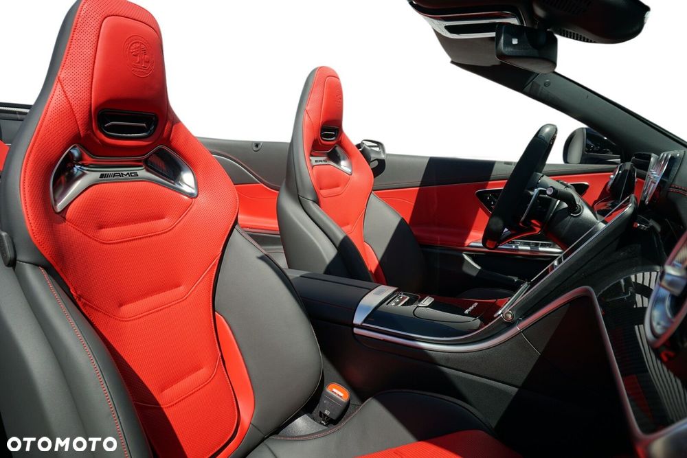 Mercedes-Benz CLE AMG 53 mHEV 4-Matic+ - 12