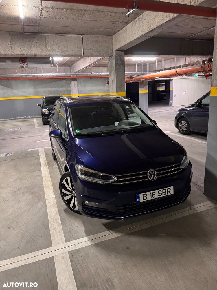 Volkswagen Touran 2.0 TDI DSG Highline - 1