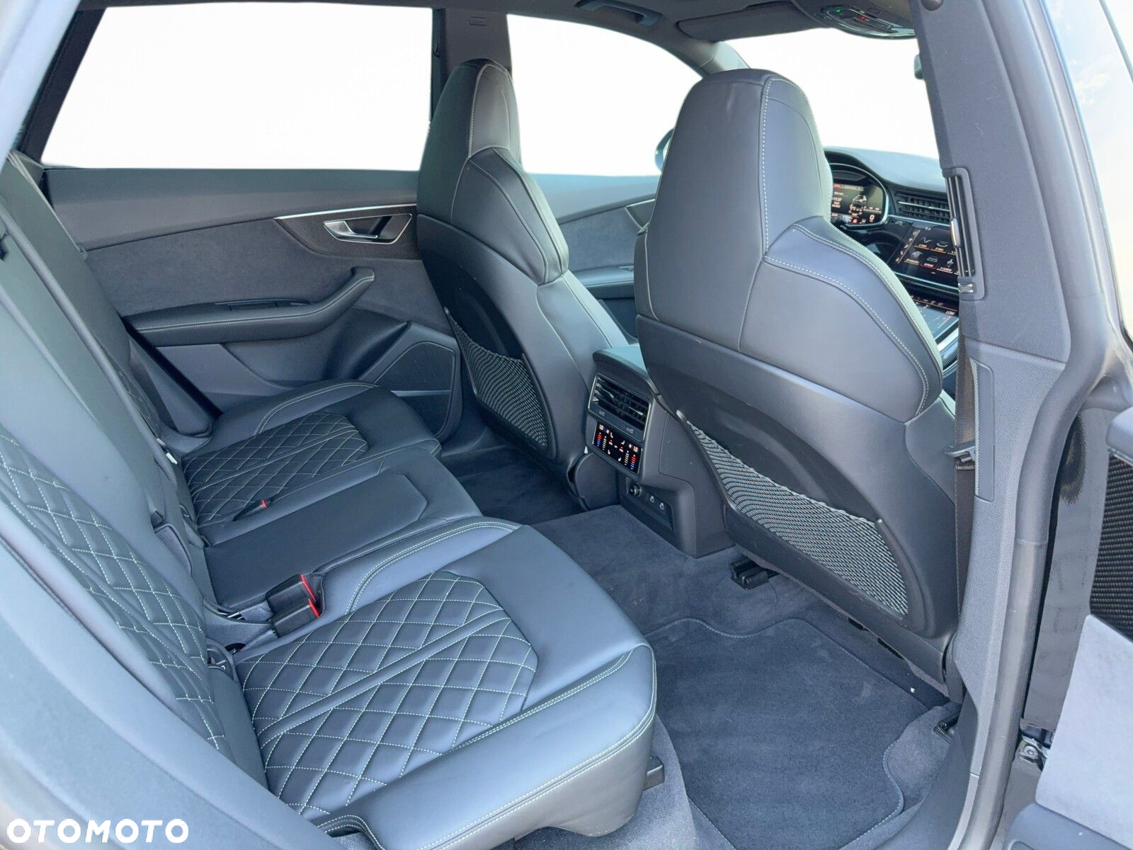 Audi SQ8 - 37