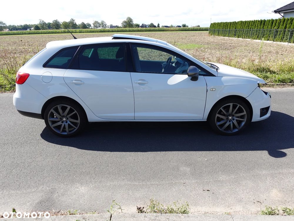 Seat Ibiza 1.4 TSI DSG FR - 2