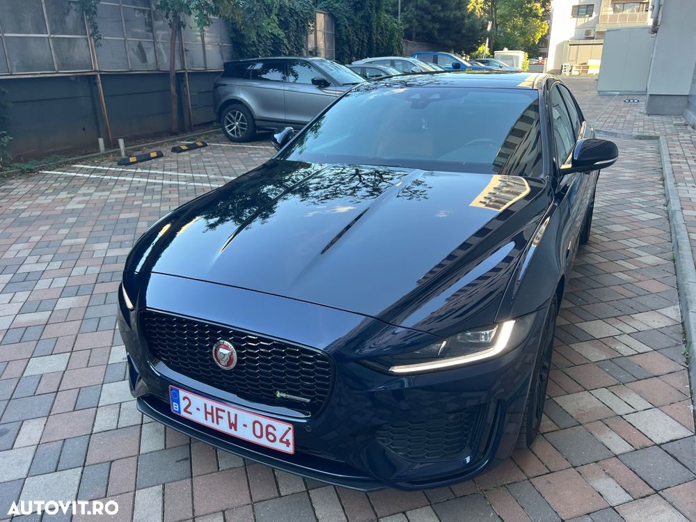 Jaguar XE P250 RWD R-Dynamic S - 10
