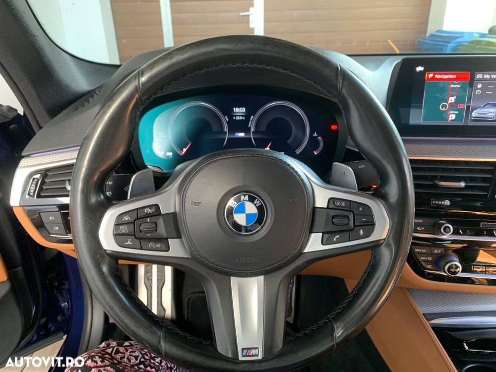 BMW Seria 5 530d xDrive AT - 7