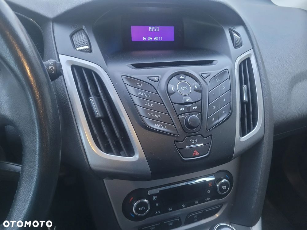 Ford Focus - 11