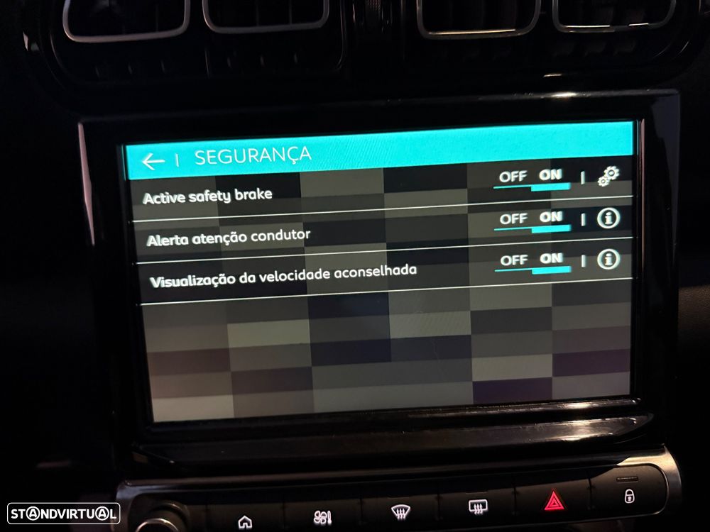 Citroën C3 Aircross PureTech 130 Stop & Start EAT6 OPF SHINE PACK - 29