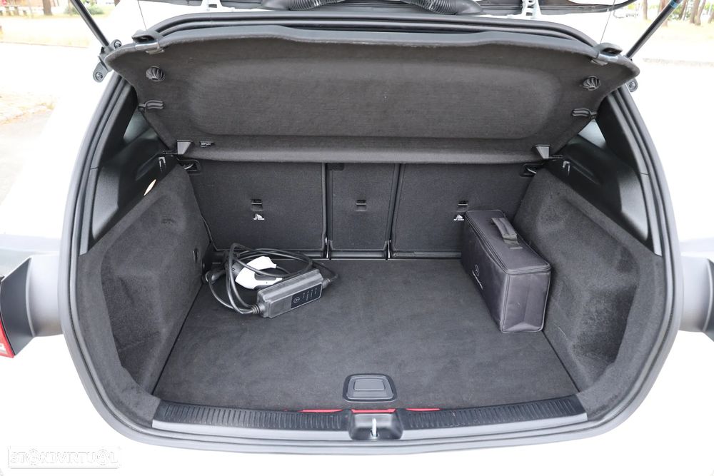 Mercedes-Benz B 250 e 8G-DCT AMG Line - 25