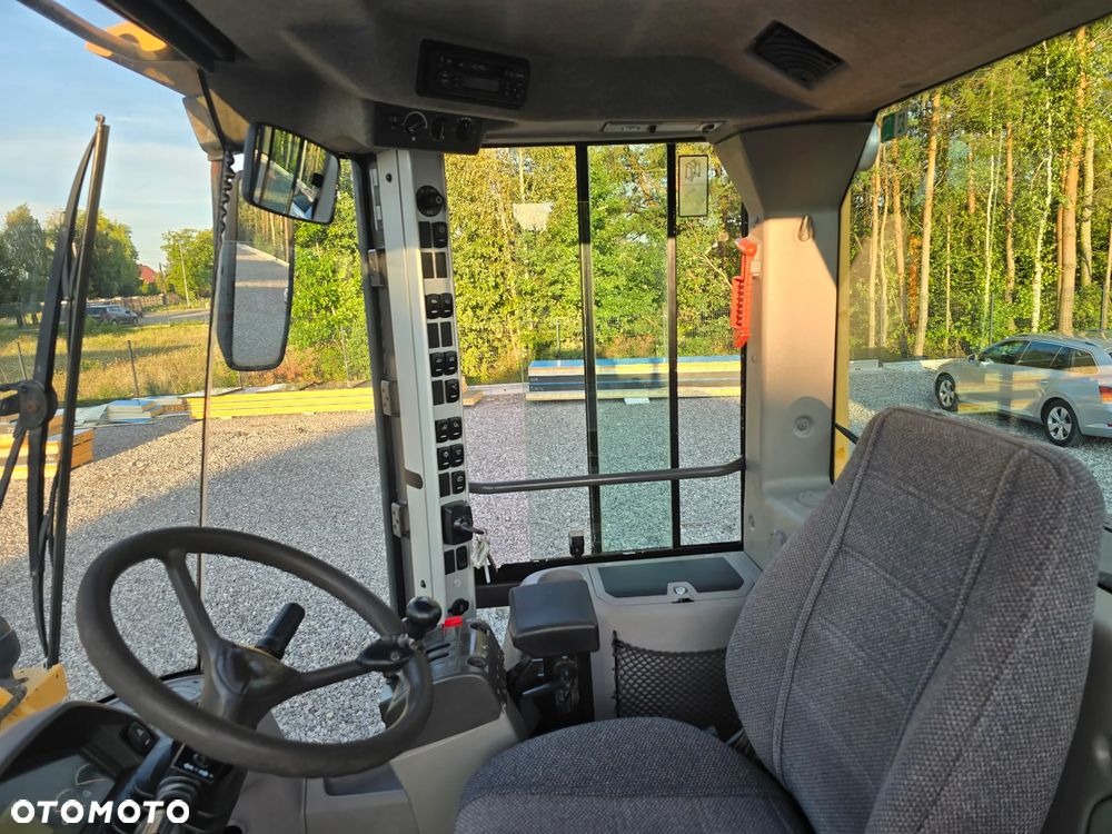 Volvo L60F/ładowarka/4X4/Klimatyzacja/ - 4