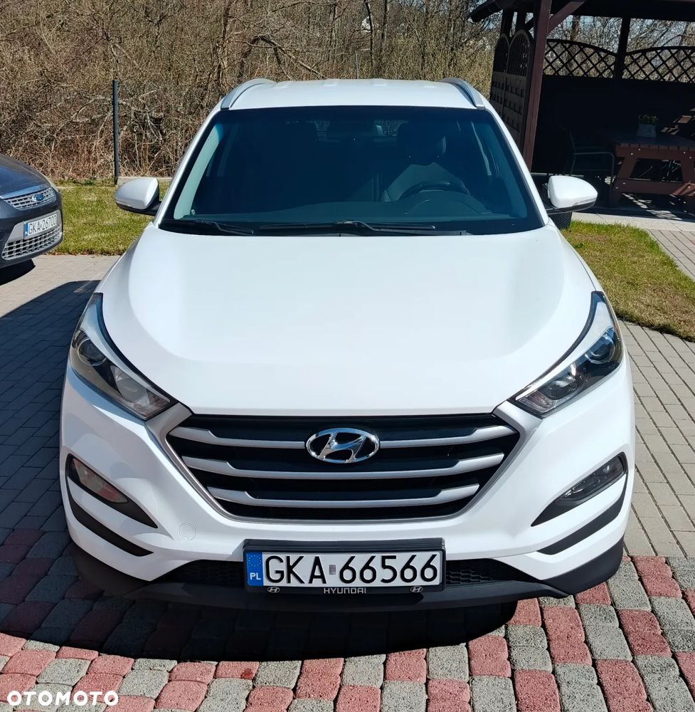 Hyundai Tucson - 2