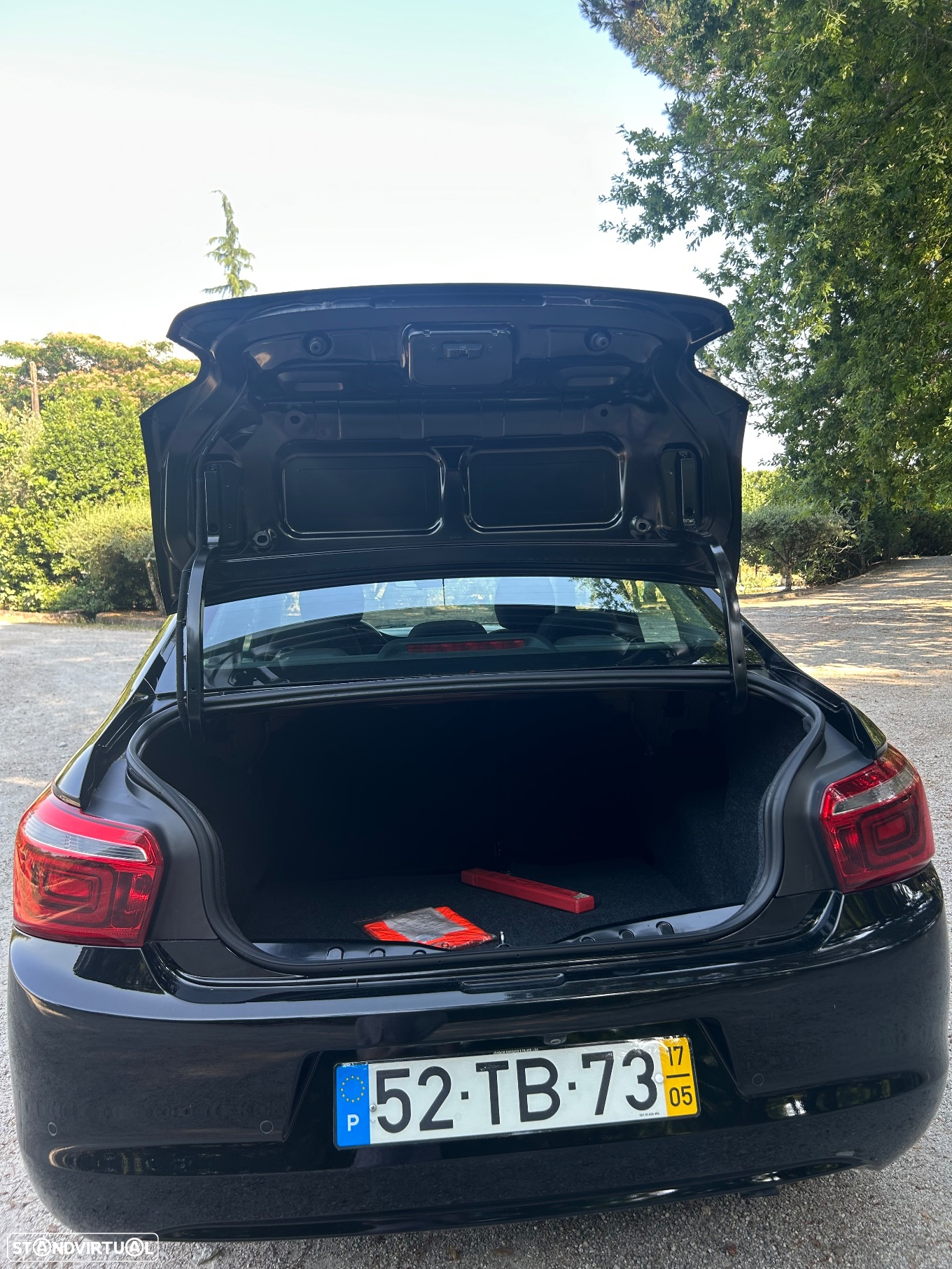 Citroën C-Elysée 1.6 BlueHDi Shine - 13