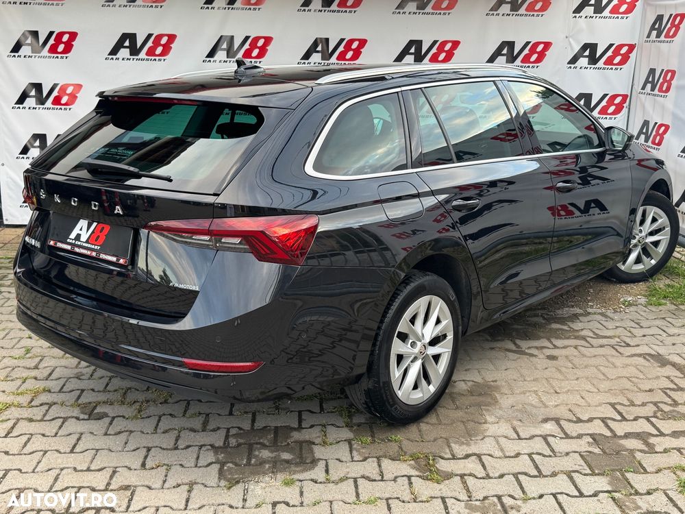 Skoda Octavia 2.0 TDI DSG Style - 3