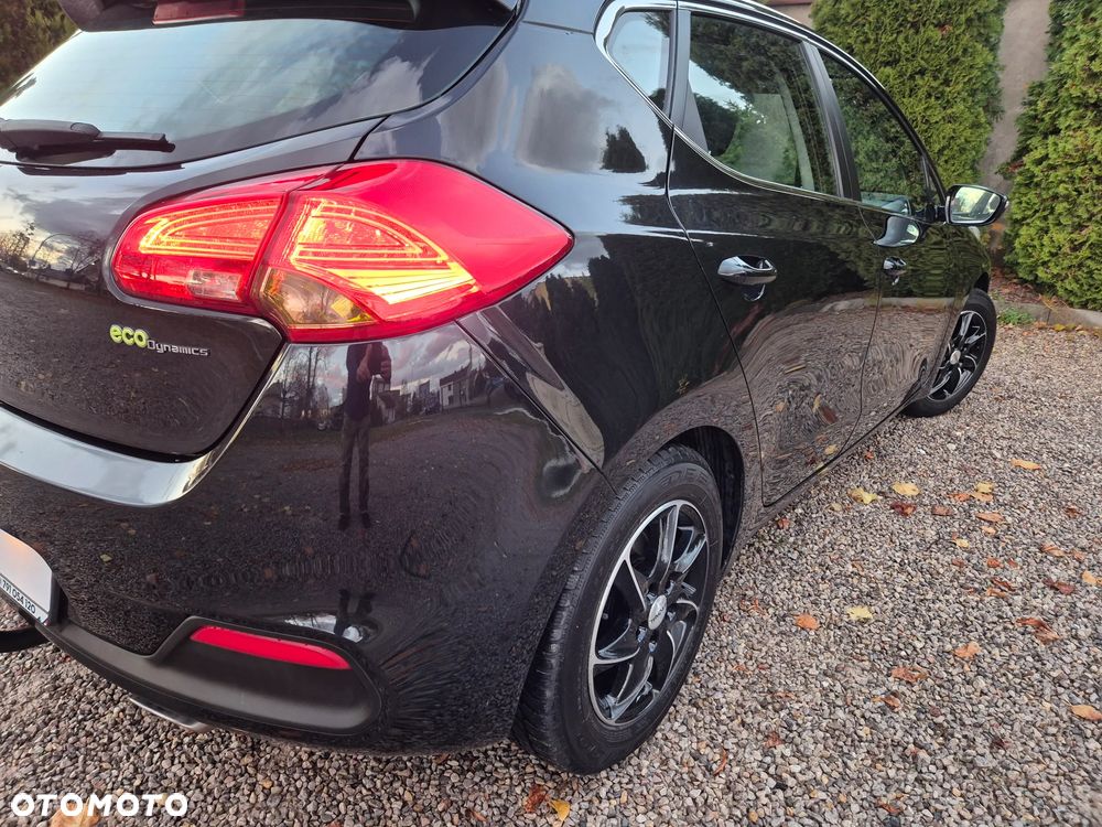 Kia Ceed 1.6 GDI Edition 7 - 15