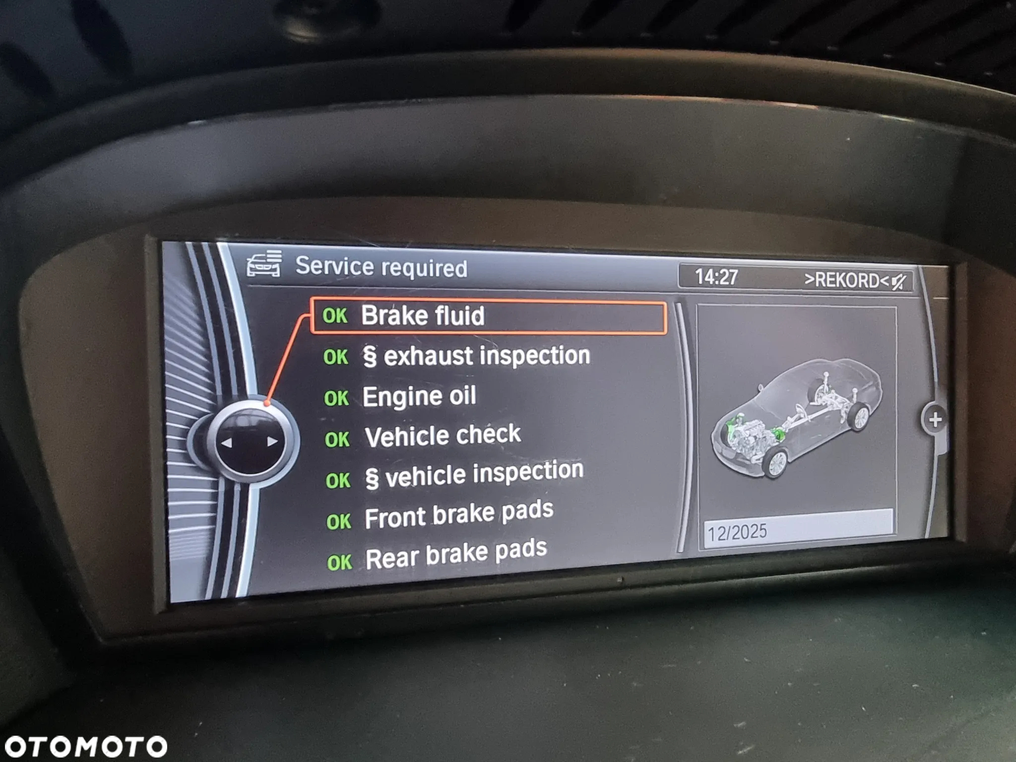BMW Seria 5 520i - 23