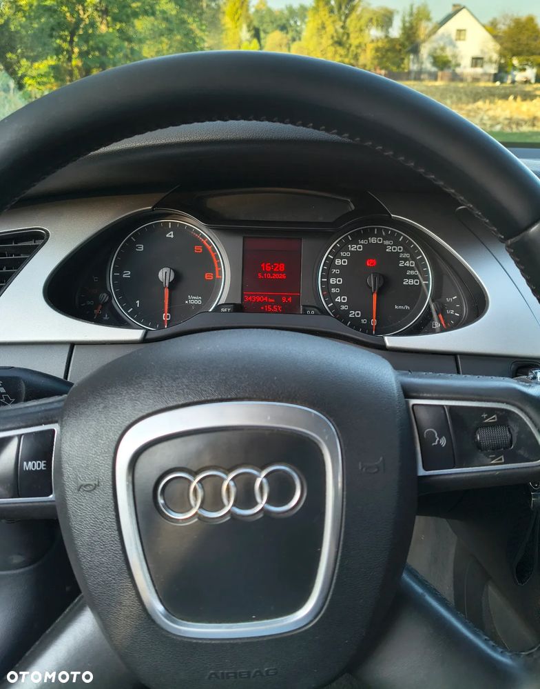 Audi A4 Limousine 2.0 TDI Quattro - 12