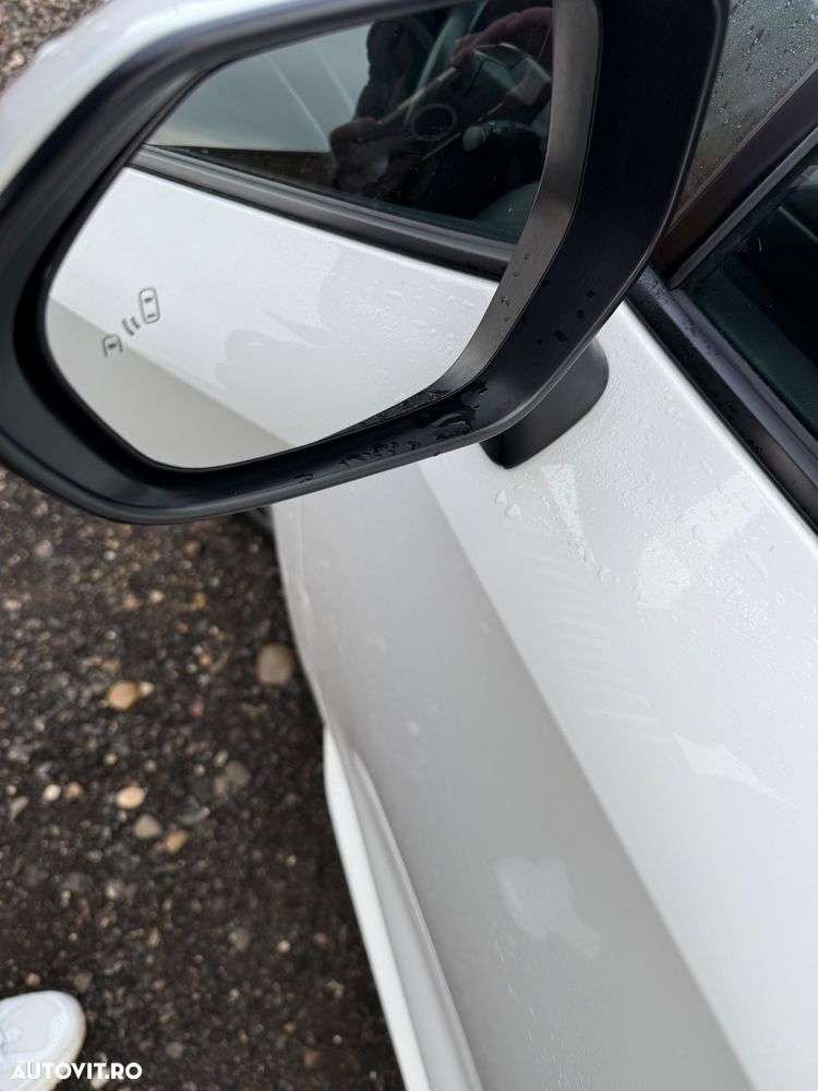 Toyota Corolla 1.8 Hybrid Comfort - 21