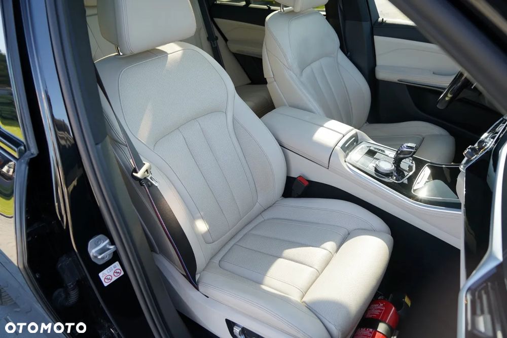 BMW X5 xDrive25d - 31