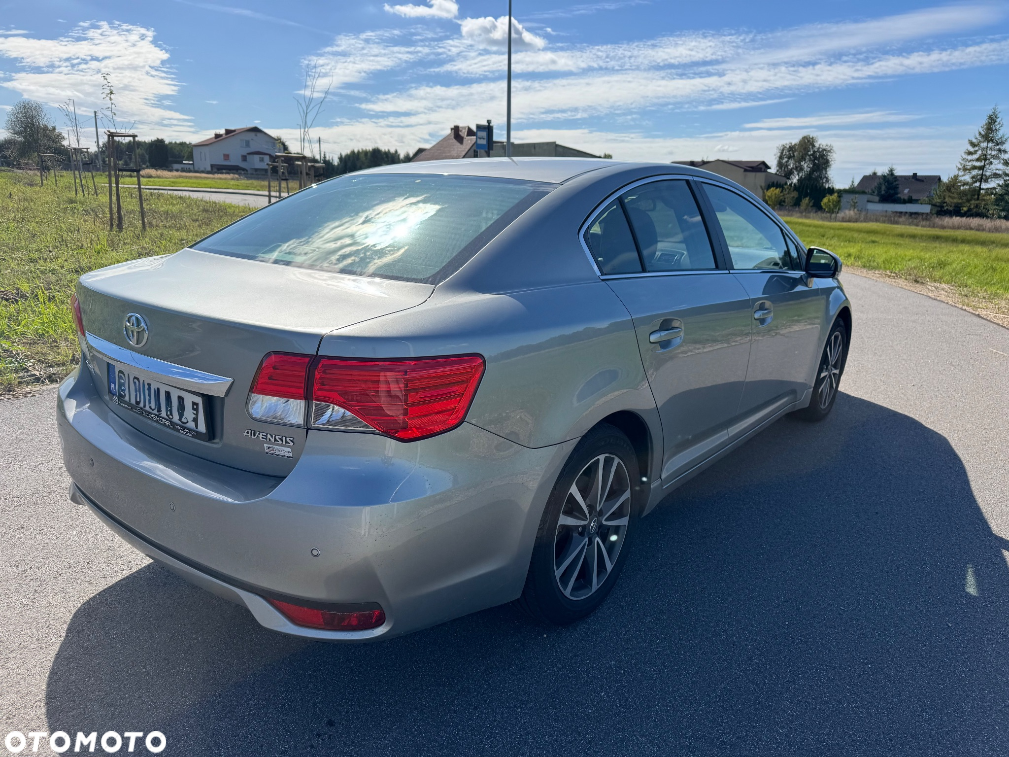 Toyota Avensis 1.8 Premium - 3