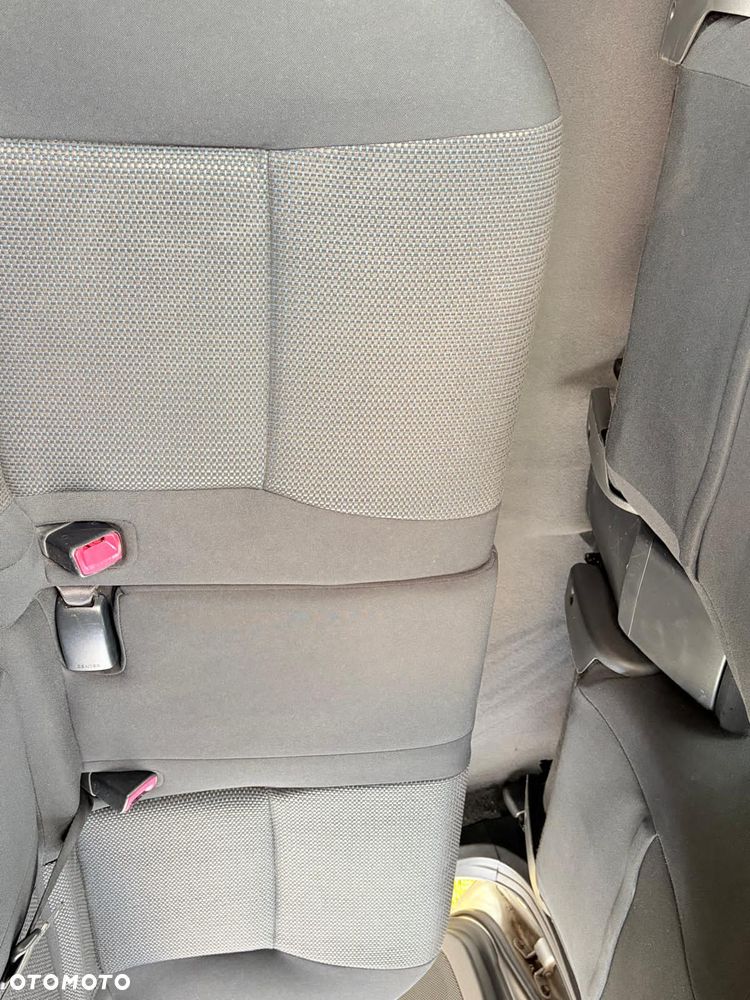 Toyota Auris 1.8 VVT-i Automatik Edition - 9