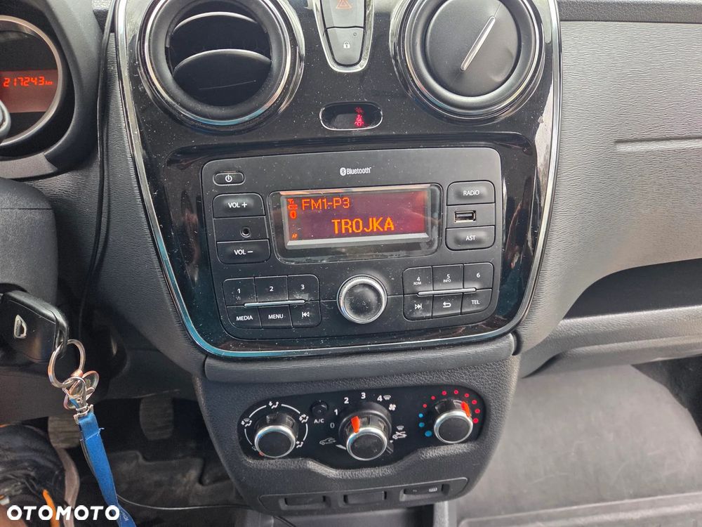 Dacia Dokker 1.5 Blue dCi Laureate - 11