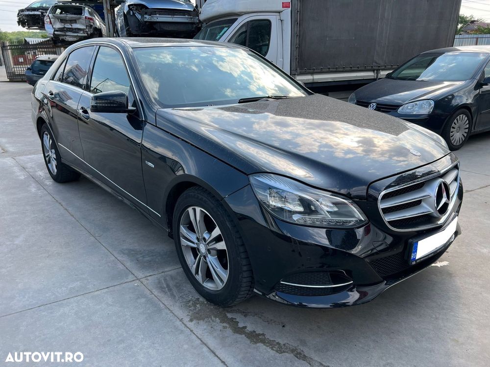 Broasca Capota Portbagaj Mercedes-Benz E 2013 Berlina Negru - 2