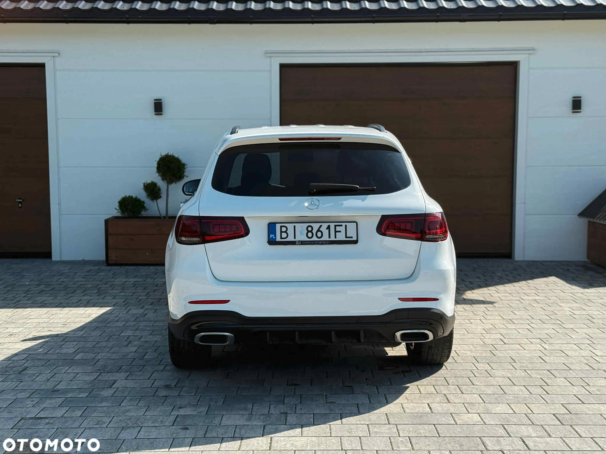 Mercedes-Benz GLC - 3