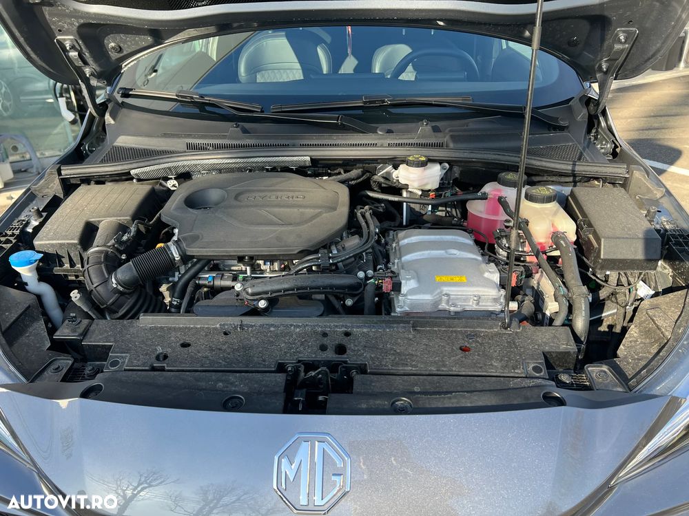 MG MG3 1.5 T GDI HEV Exclusive - 38