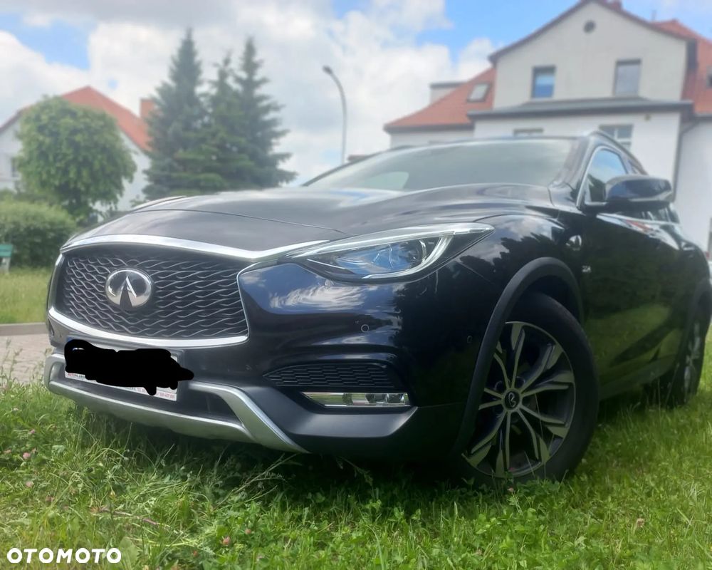 Infiniti QX - 3