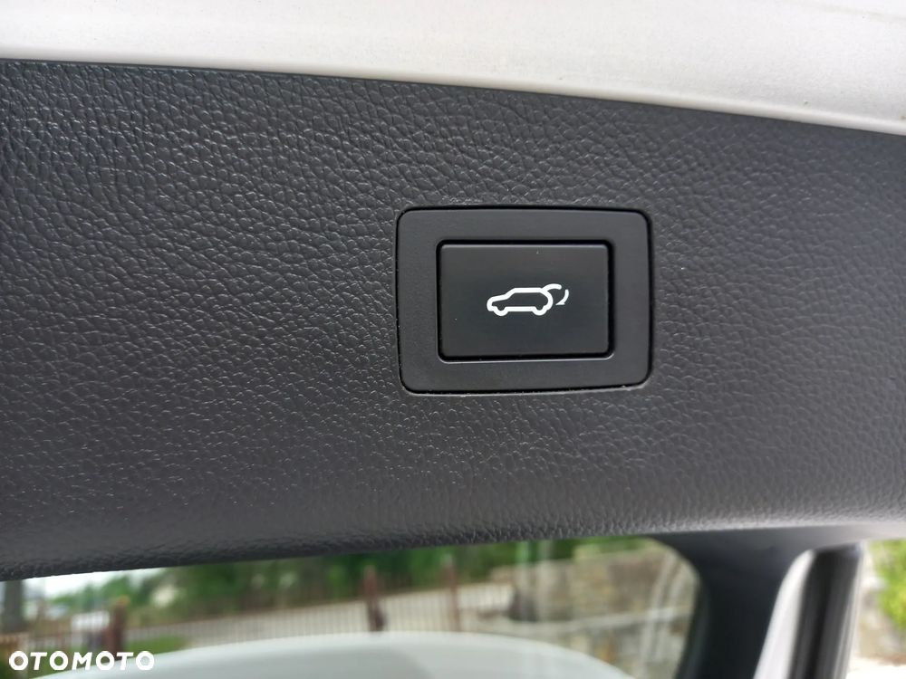 Hyundai i40 Kombi 2.0 Premium - 15