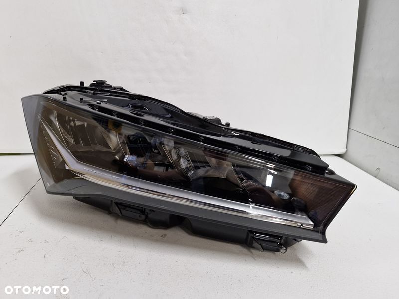 SKODA SUPERB 4 IV LAMPA PRAWY PRZÓD PRAWA PRZEDNIA REFLEKTOR LED EU 3P1941016 - 3