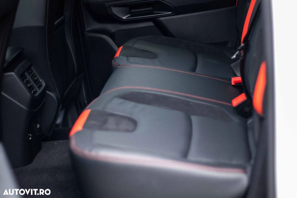 Ford Ranger Pick-Up 2.0 EcoBlue 213 CP 4x4 Cabina Dubla Raptor Aut. - 37