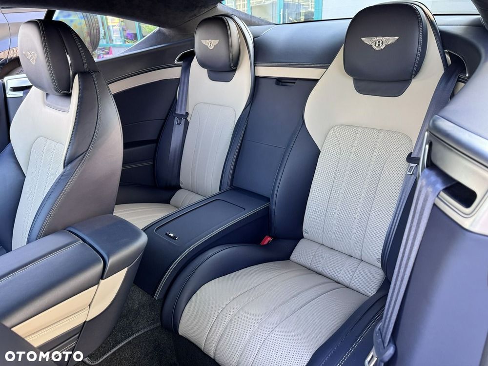 Bentley Continental GT V8 - 19