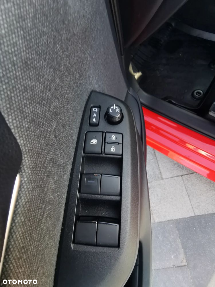 Toyota Yaris Hybrid 1.5 Premiere Edition - 20