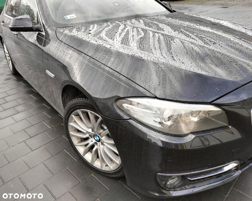 BMW Seria 5 528i xDrive Luxury Line - 14
