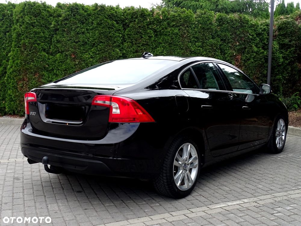 Volvo S60 D3 Geartronic RDesign - 5