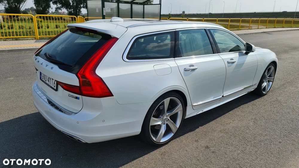 Volvo V90 D5 SCR AWD Inscription - 5