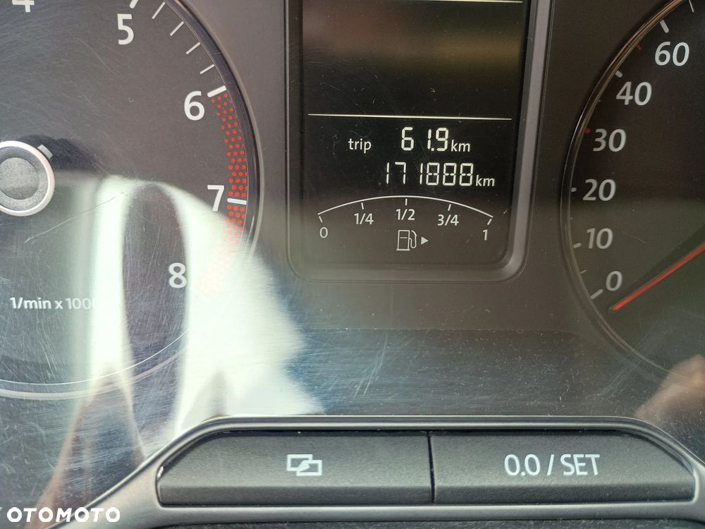 Volkswagen Polo 1.4 Team - 11