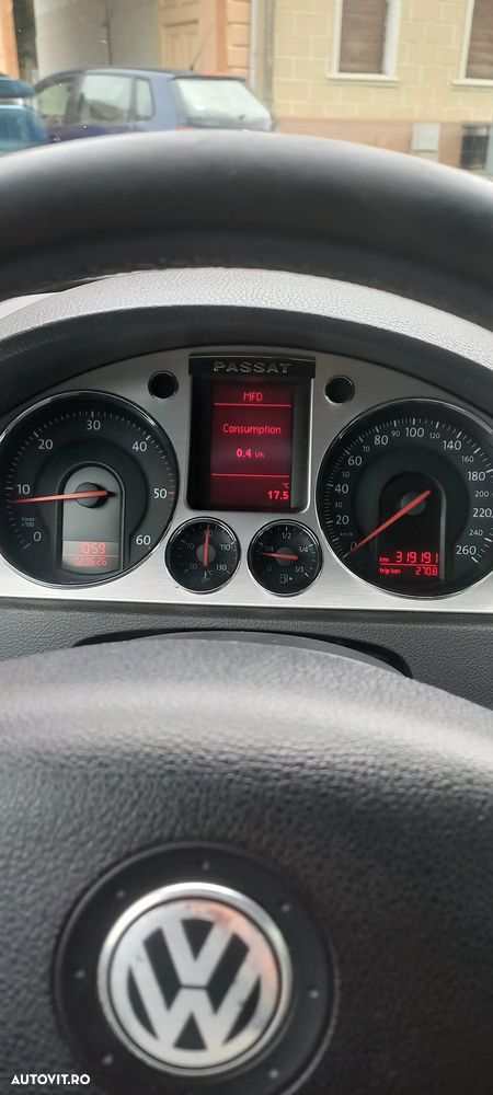 Volkswagen Passat 2.0TDI Comfortline DPF - 16