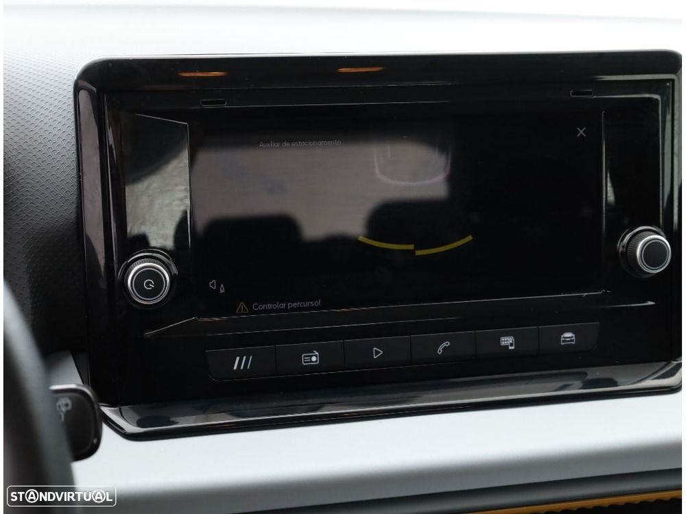 SEAT Arona 1.0 TSI Style DSG - 32