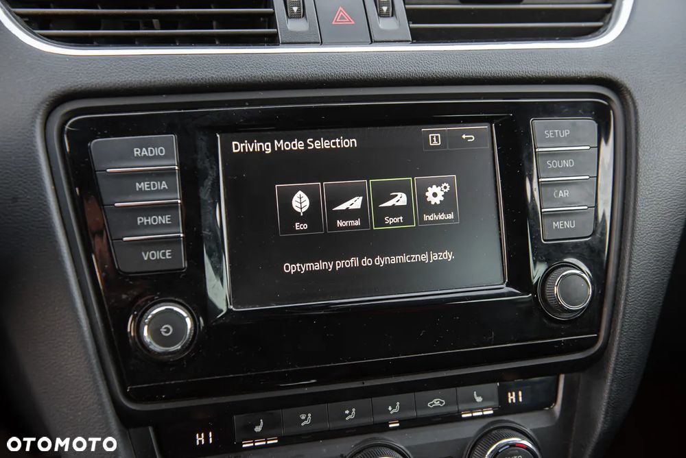 Skoda Octavia 2.0 TDI 4x4 Edition DSG - 29