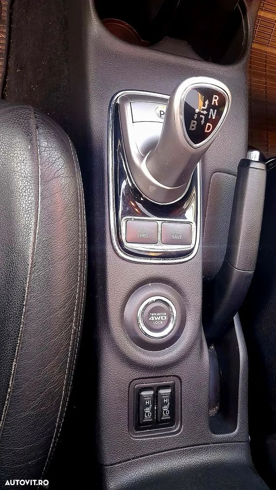 Mitsubishi Outlander 2.0 4WD - 6