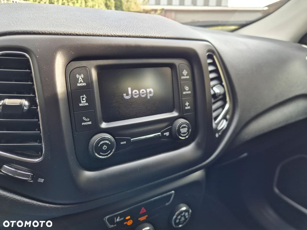 Jeep Compass 1.6 MultiJet Sport - 15