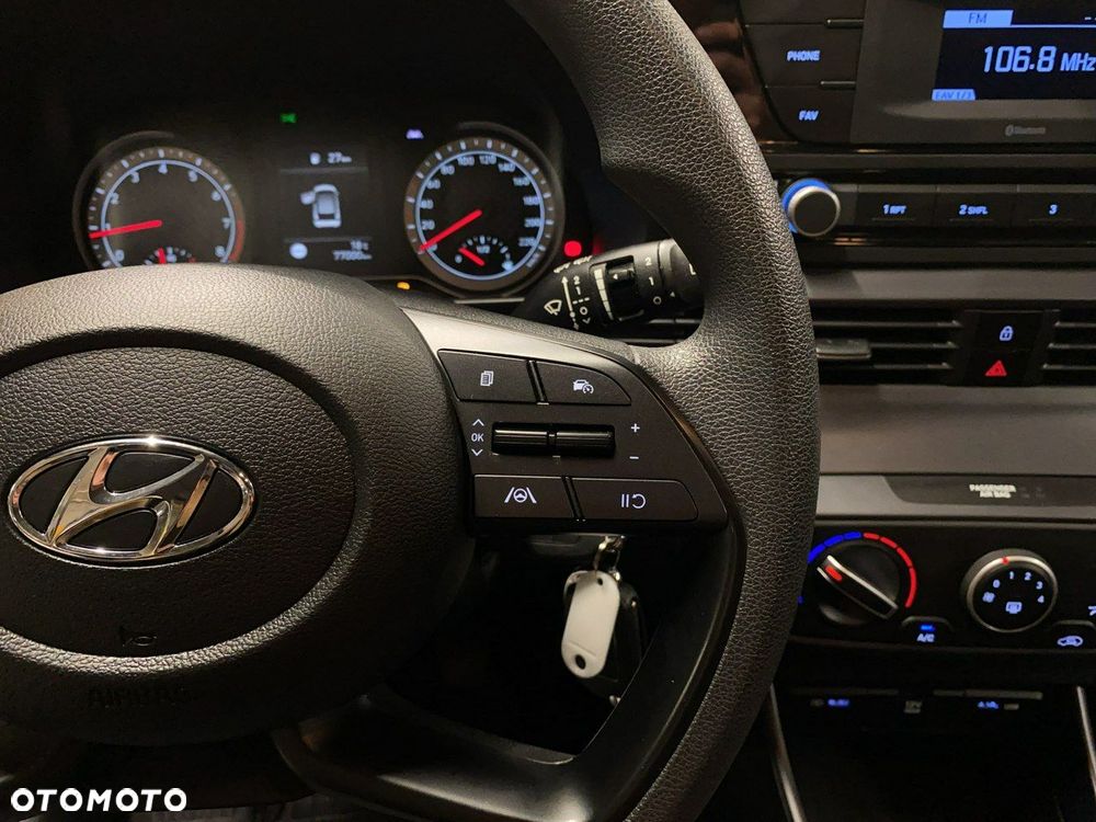 Hyundai i20 - 22