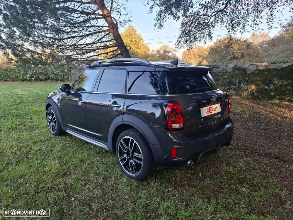 MINI Countryman Cooper SD Auto Desportiva - 10