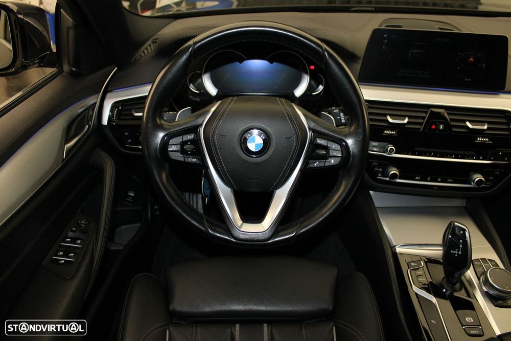 BMW 520 d Line Luxury Auto - 11
